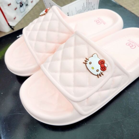 Brand New Sanrio Hello Kitty Slippers Size: US 7.5 - 8.5 - Picture 2 of 9